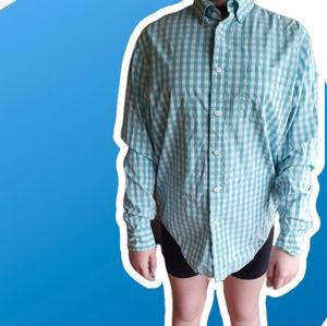 Blue and white plaid buttons down dress shirt (sku 352)